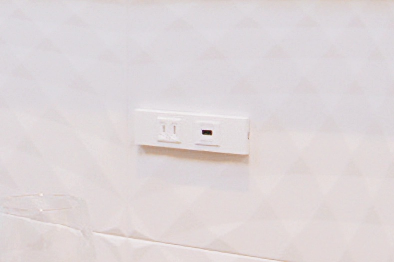 キッチンの腰壁にUSBコンセント