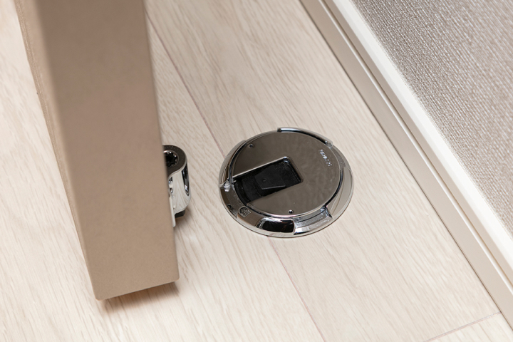 ドアキャッチャー（LD入口ドアのみ）