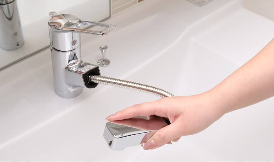 シングルレバーマルチ水栓