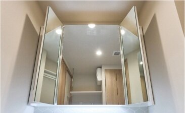 三面鏡付洗面化粧台