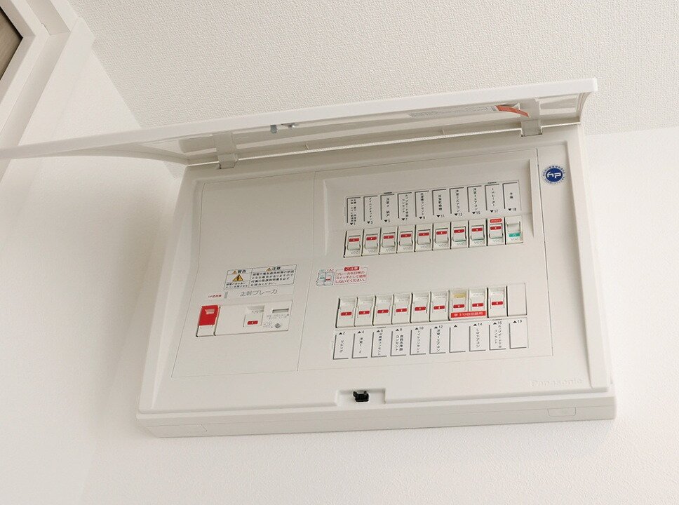 安全機能付分電盤