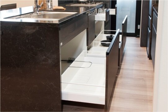 スライド式収納