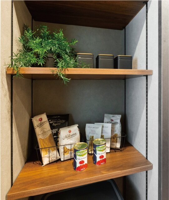 家事室としても使える
大型パントリー。
（A・Cタイプ）