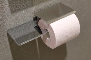 棚付きペーパーホルダー