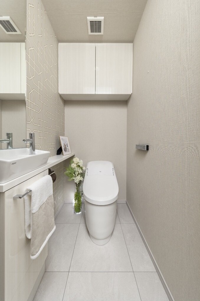 ローシルエットタンクトイレ