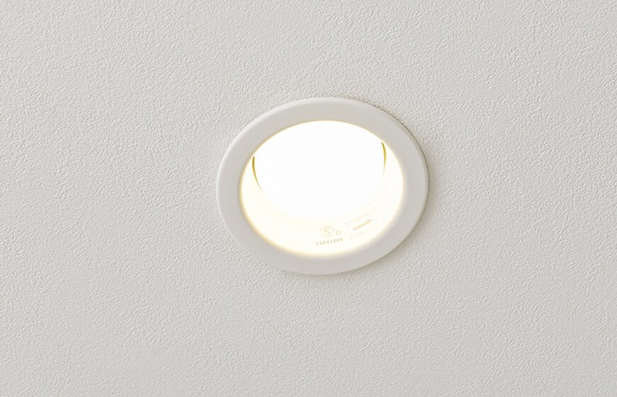 省エネ仕様のLED照明
LED照明（省エネ・長寿命）