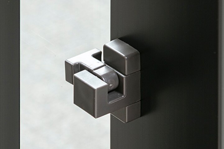 指はさみ防止付引き違いサッシ