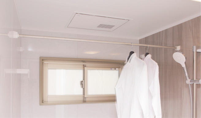 浴室換気暖房乾燥機