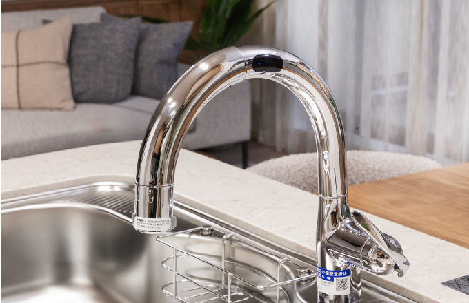 浄水器一体型タッチレス水栓