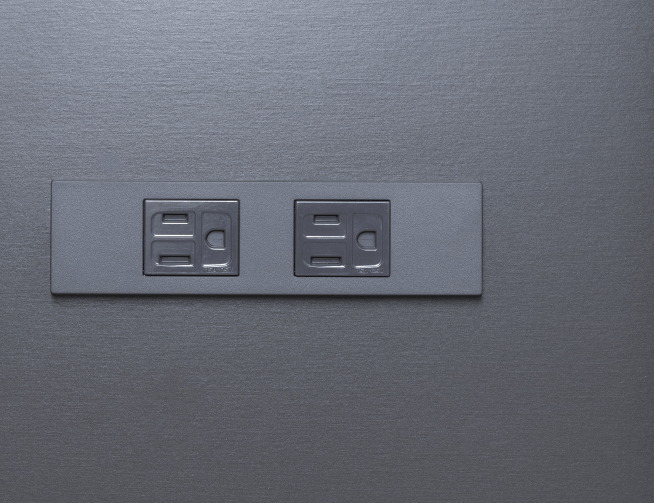 コンセント2個口×2