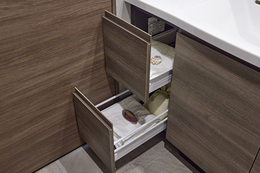 カウンター下収納