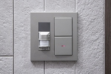 人感センサー付玄関照明