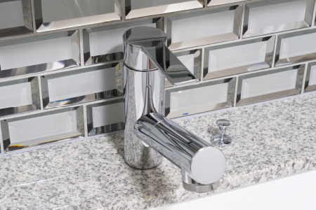 シャワー付き混合水栓