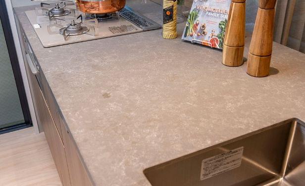 フィオレストーン天板