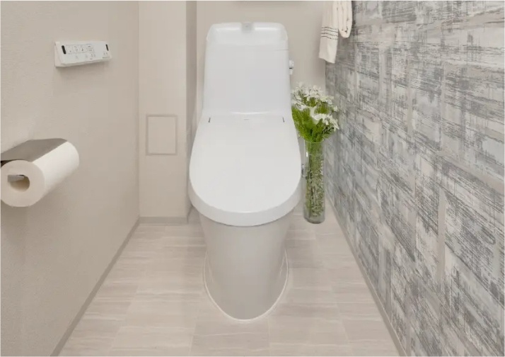 ロータンクトイレ