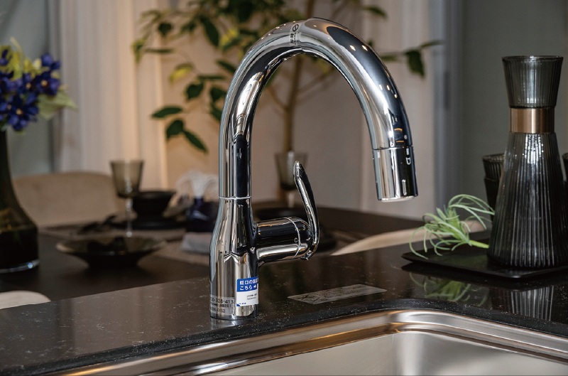 浄水機能一体型シャワー水栓