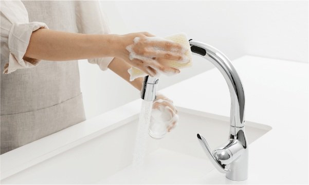 浄水機能付きタッチレス水栓