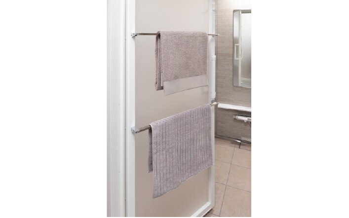 ドア外タオル掛け（2本）