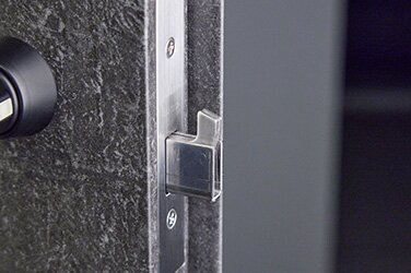 鎌デッドボルト錠