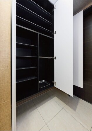 シューズクローク