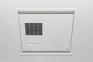 浴室換気暖房乾燥機