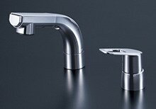 シングルレバーシャワー水栓
（ノズル引出機能付）