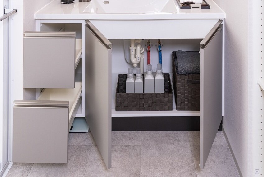 洗面化粧台下部収納