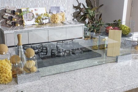 ガラスディバイダー