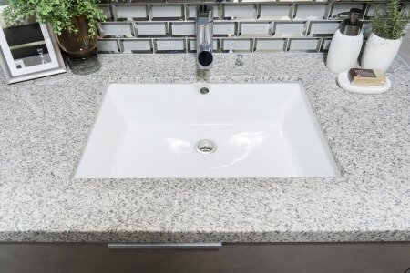 御影石カウンター
〈Qストーンとの無料セレクト可能〉※期限あり