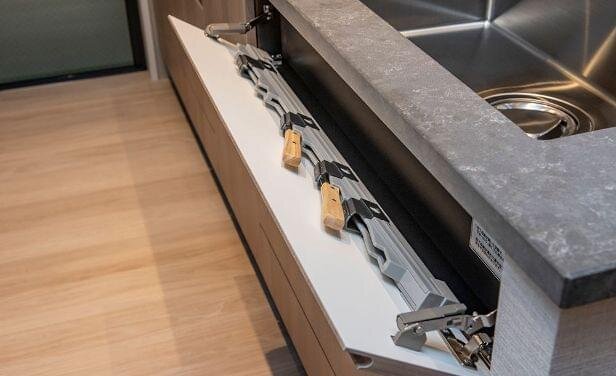 シンク前包丁差し