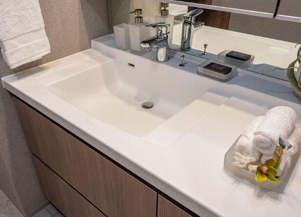 人造大理石一体型カウンター