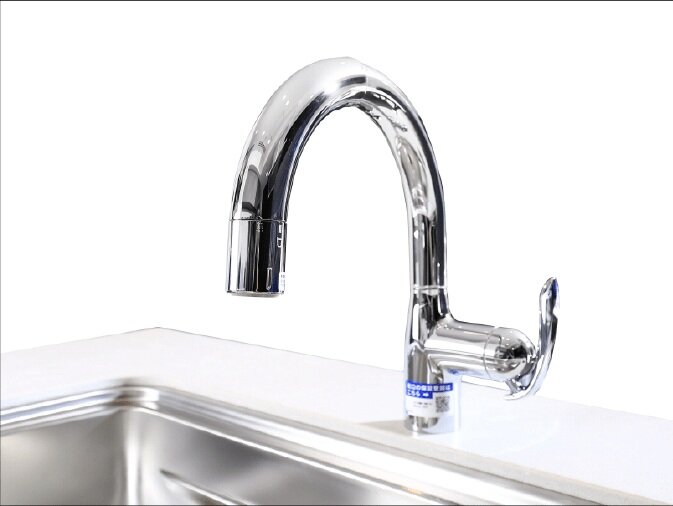 浄水器一体型シャワー水栓