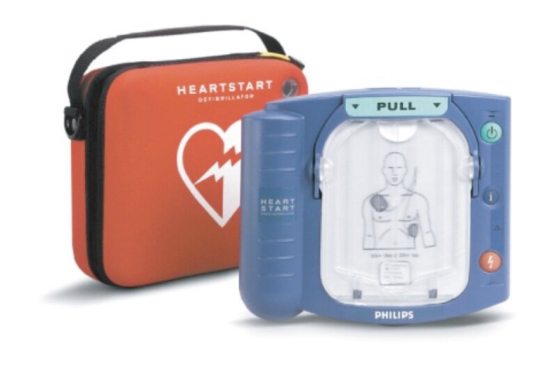 AED（除細動器）