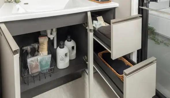 洗面化粧台下部収納