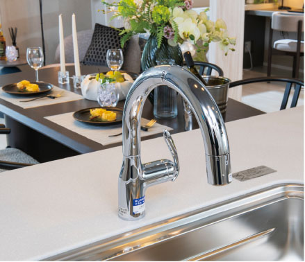 浄水機能付きハンドシャワー水栓