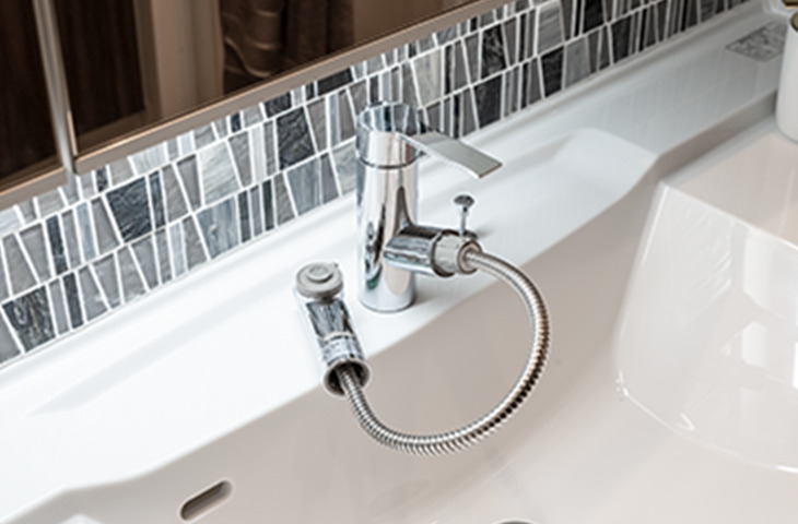 シャワー付シングルレバー水栓