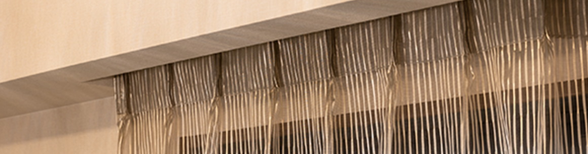 カーテンボックス