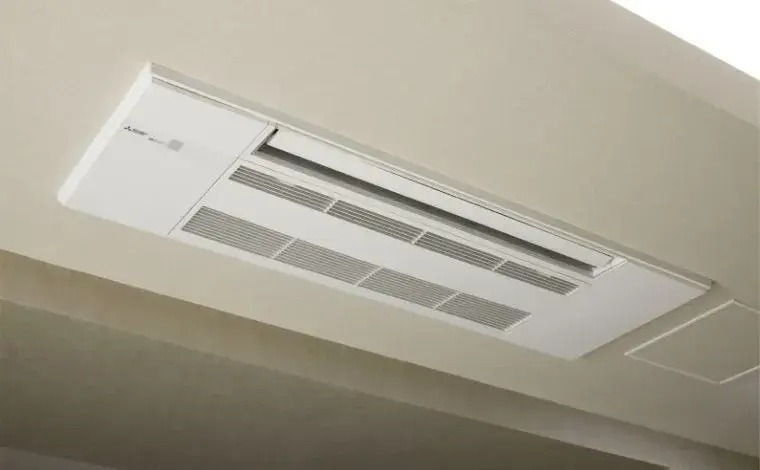 天井埋め込み型エアコン