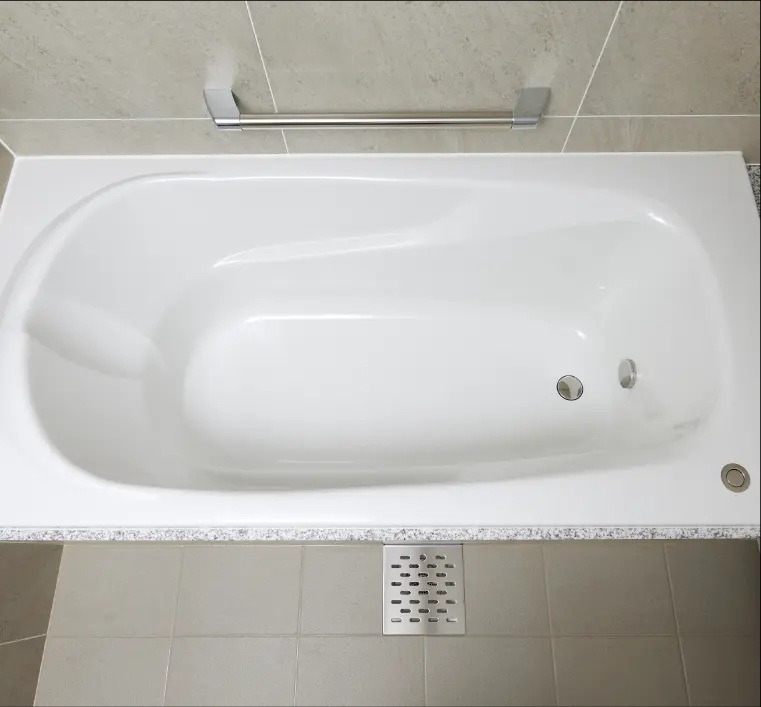 大型サイズの浴室