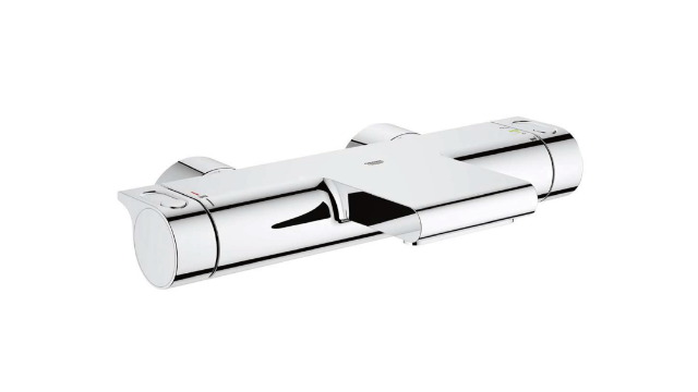 壁付タイプのサーモスタット水栓