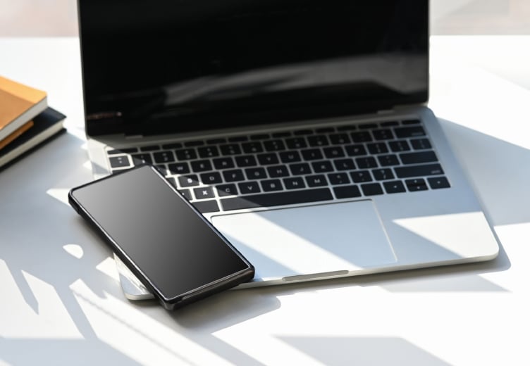 高速インターネット（任意・有料）