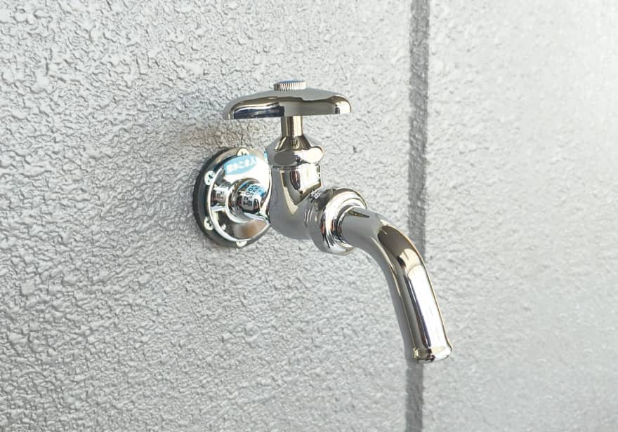 バルコニー散水栓