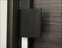 プッシュプルハンドル