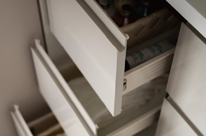 洗面化粧台下の引き出し収納