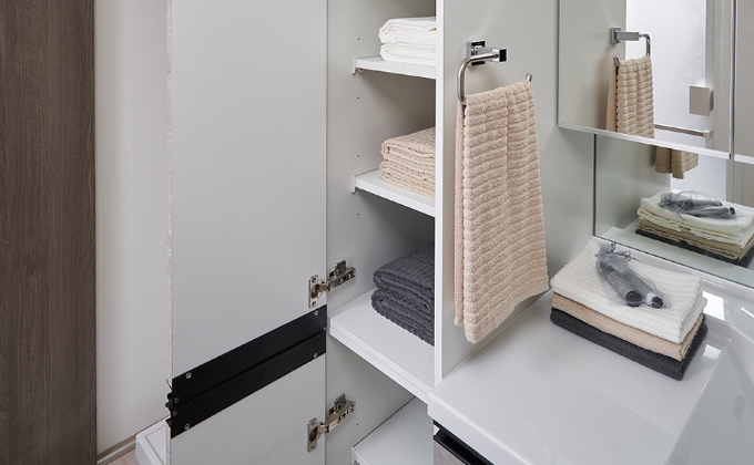 サイドキャビネット