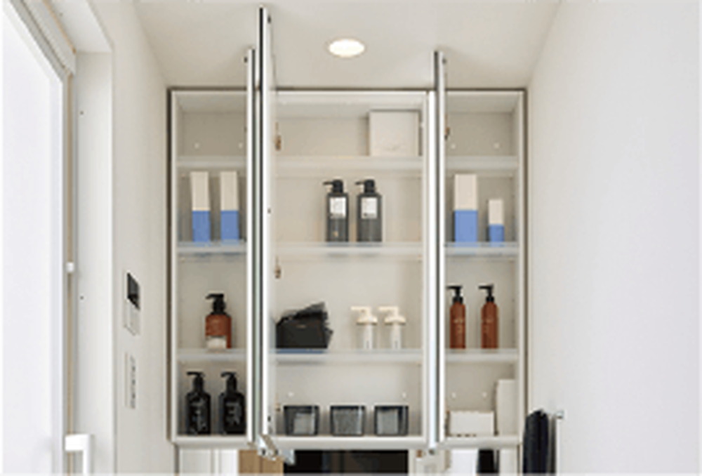 ミラーキャビネット