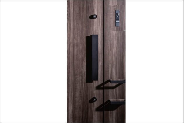 ダブルロック玄関ドア