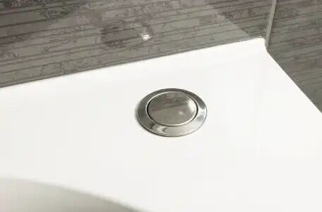 ポップアップ排水栓（浴槽内）