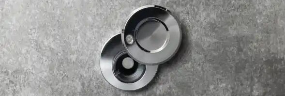 フタ付ドアスコープ