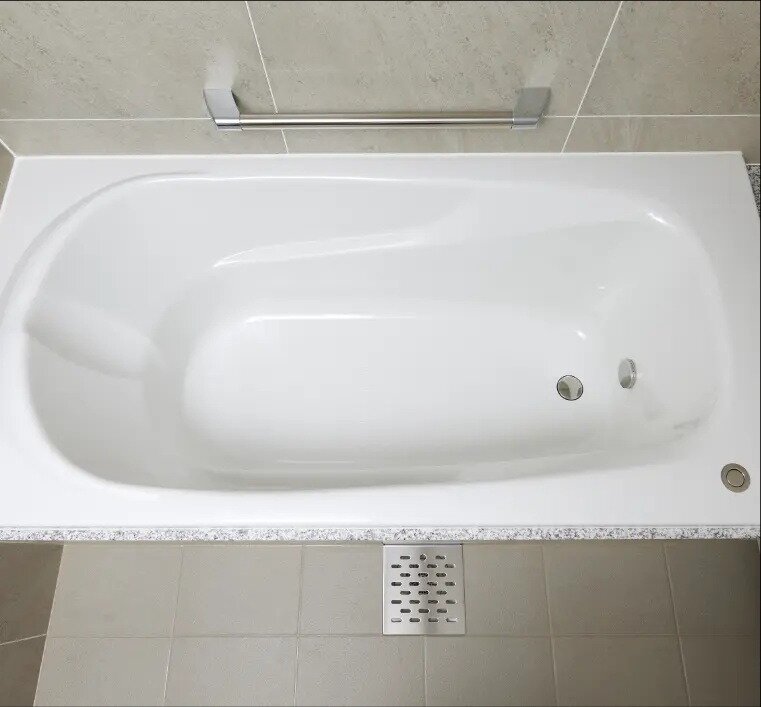 大型サイズの浴室